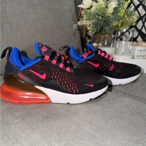 Nike Wmns Air Max 270 'Black Bright Crimson' size 6